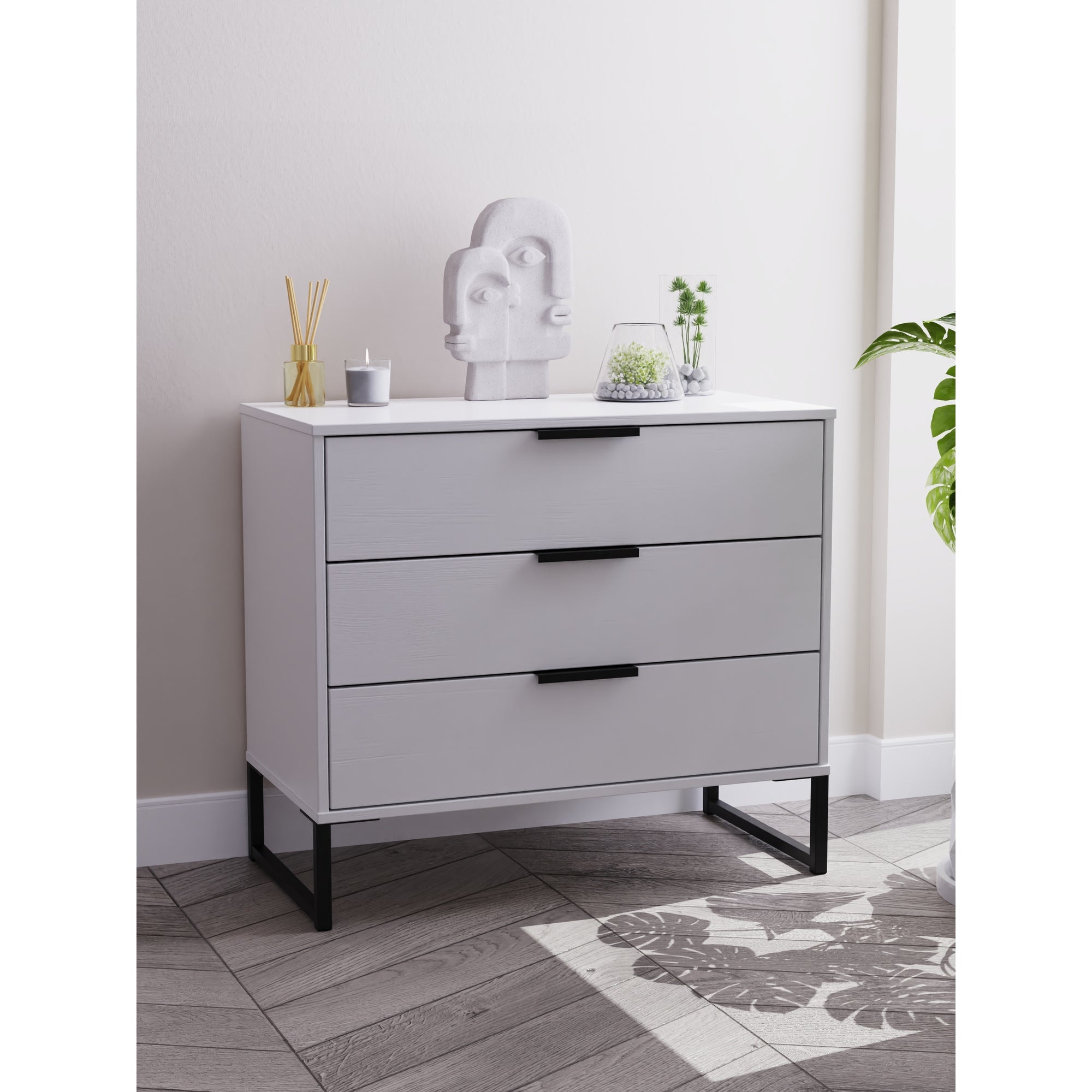 Hong Kong (Black Sleigh Legs) 3 Drawer Chest